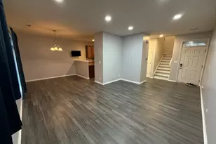 433 Acushnet St, Elgin, IL 60124 - Photo 10