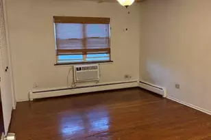 [Address not provided], Chicago, IL 60649 - Photo 14