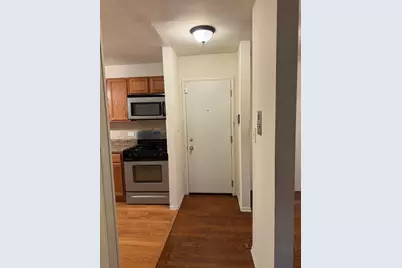 [Address not provided], Chicago, IL 60649 - Photo 6