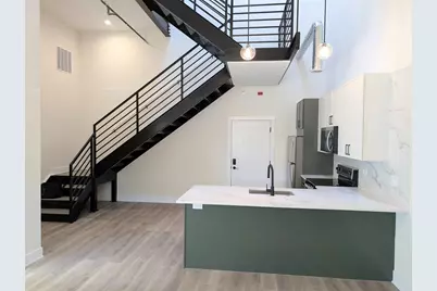 1453 Maple Avenue #205, Evanston, IL 60201 - Photo 2