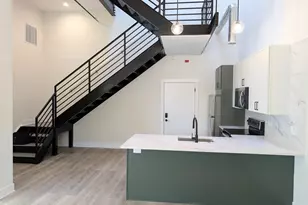 1453 Maple Ave, Evanston, IL 60201 - Photo 2