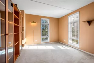 7071 W Touhy Ave, Niles, IL 60714 - Photo 18