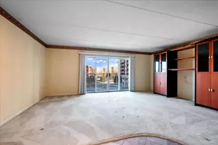 7071 W Touhy Ave, Niles, IL 60714 - Photo 6