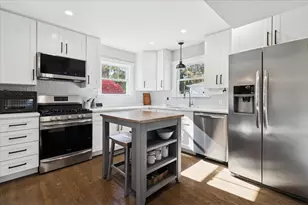 746 N Pine Ave, Arlington Heights, IL 60004 - Photo 6