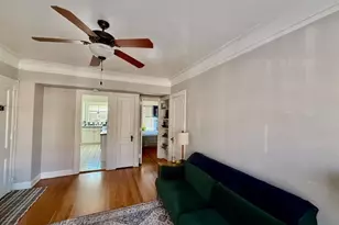 307 N Prairie St, Champaign, IL 61820 - Photo 6