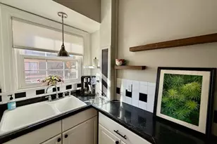 307 N Prairie St, Champaign, IL 61820 - Photo 10