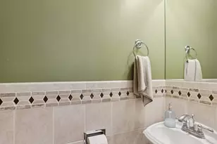 7769 Danbury Dr, Darien, IL 60561 - Photo 18