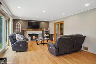 523 N Ela Rd, Barrington, IL 60010 - Photo 8