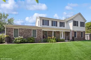 523 N Ela Rd, Barrington, IL 60010 - Photo 1