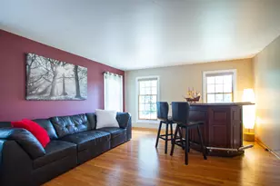 523 N Ela Rd, Barrington, IL 60010 - Photo 2