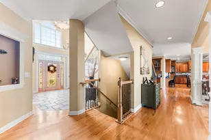 3N943 Ralph Waldo Emerson Ln, Saint Charles, IL 60175 - Photo 10