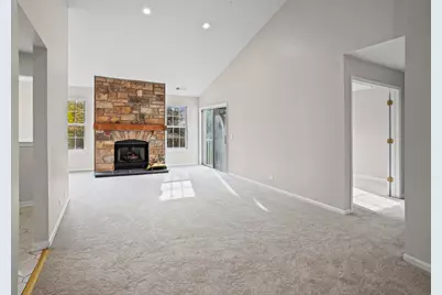 109 Rob Roy Lane #C, Prospect Heights, IL 60070 - Photo 2