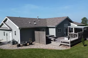 112 North St, Crescent City, IL 60928 - Photo 16