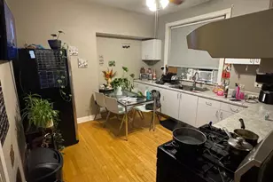 2344 S 58th Ave, Cicero, IL 60804 - Photo 2