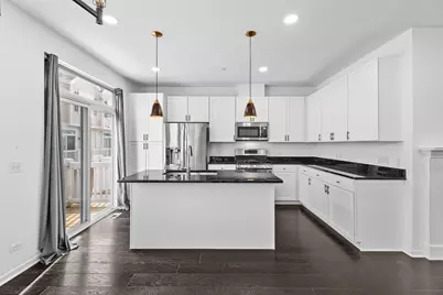 821 Lexington Circle E, Des Plaines, IL 60016 - Photo 16