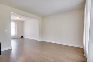 2891 Frances Ln, Montgomery, IL 60538 - Photo 8