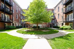 7722 N Ashland Ave, Chicago, IL 60626 - Photo 1