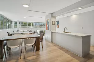 555 W Cornelia Ave, Chicago, IL 60657 - Photo 20