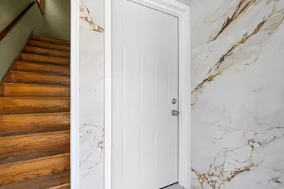 135 Custer Avenue #1, Evanston, IL 60202 - Photo 2