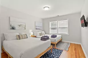 236 Callan Ave, Evanston, IL 60202 - Photo 10