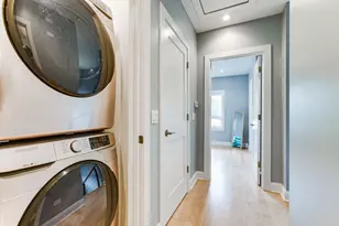 4727 N Kiona Ave, Chicago, IL 60630 - Photo 24