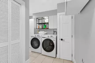 2324 W Warren Blvd, Chicago, IL 60612 - Photo 12