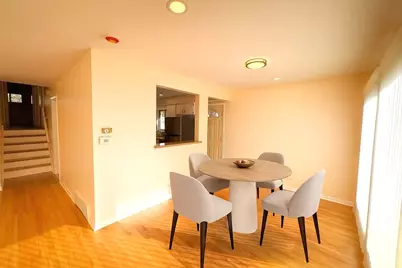 1042 W Central Road, Mount Prospect, IL 60056 - Photo 4