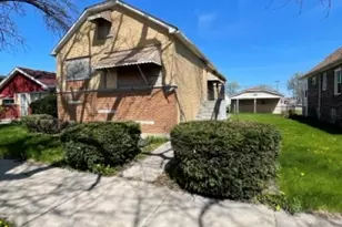 12627 S Marshfield Ave, Calumet Park, IL 60827 - Photo 1