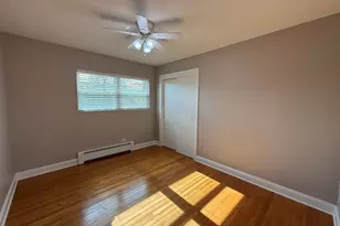 5701 Emerson St, Morton Grove, IL 60053 - Photo 12