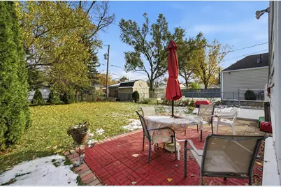 9131 Newcastle Avenue, Morton Grove, IL 60053 - Photo 28