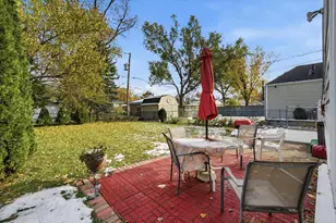 9131 Newcastle Ave, Morton Grove, IL 60053 - Photo 28