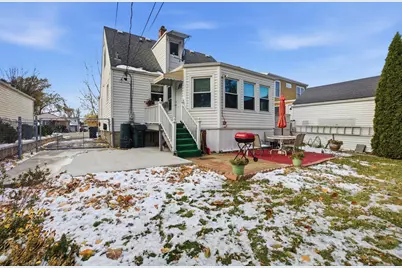 9131 Newcastle Avenue, Morton Grove, IL 60053 - Photo 26