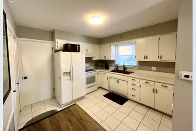 104 Michigan Avenue, Highwood, IL 60040 - Photo 4