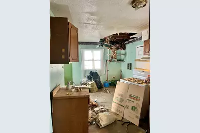 109 W 157th Place, Harvey, IL 60426 - Photo 6