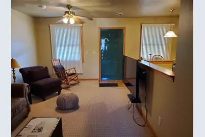 325 Clark Street #2C, Utica, IL 61373 - Photo 10