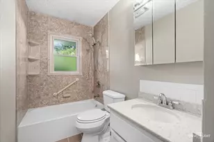 205 Simpson St, Geneva, IL 60134 - Photo 16