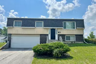 607 Sullivan Ln, University Park, IL 60484 - Photo 1