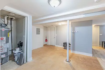 7817 S Loomis Boulevard, Chicago, IL 60620 - Photo 24