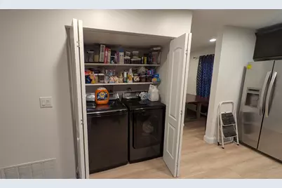 691 Burdette Avenue, Glendale Heights, IL 60139 - Photo 68