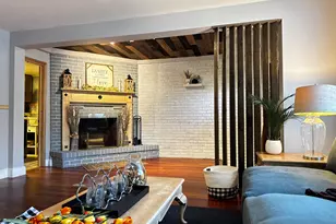 327 Tulsa Ave, Carpentersville, IL 60110 - Photo 4