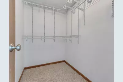 100 White Oak Court #1, Schaumburg, IL 60195 - Photo 18