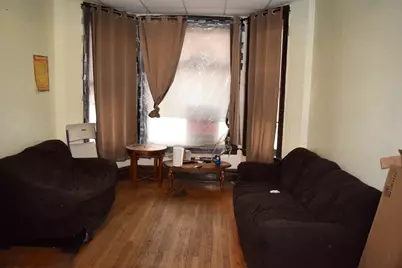 4252 W Gladys Avenue, Chicago, IL 60624 - Photo 4