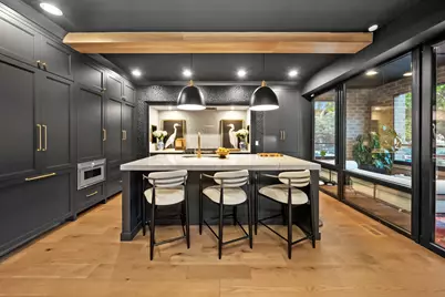 1532 W Ohio Street #1, Chicago, IL 60642 - Photo 2