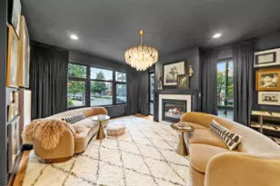 1532 W Ohio St, Chicago, IL 60642 - Photo 10