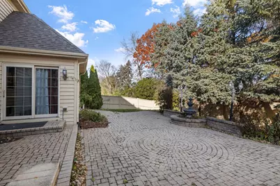 725 Heath Court, Westmont, IL 60559 - Photo 36