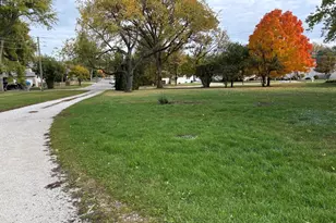 [Address not provided], Lombard, IL 60148 - Photo 8