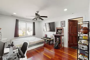 6909 Beckwith Rd, Morton Grove, IL 60053 - Photo 20