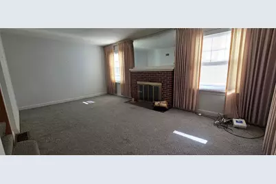 8341 N Osceola Avenue, Niles, IL 60714 - Photo 6