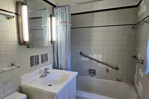 8341 N Osceola Ave, Niles, IL 60714 - Photo 28