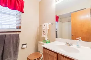 3 Harvest Ct, Bloomington, IL 61704 - Photo 14